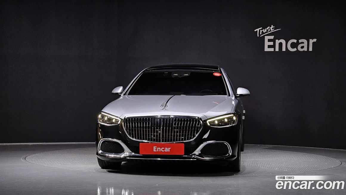 Mercedes-Benz S-Class 2024