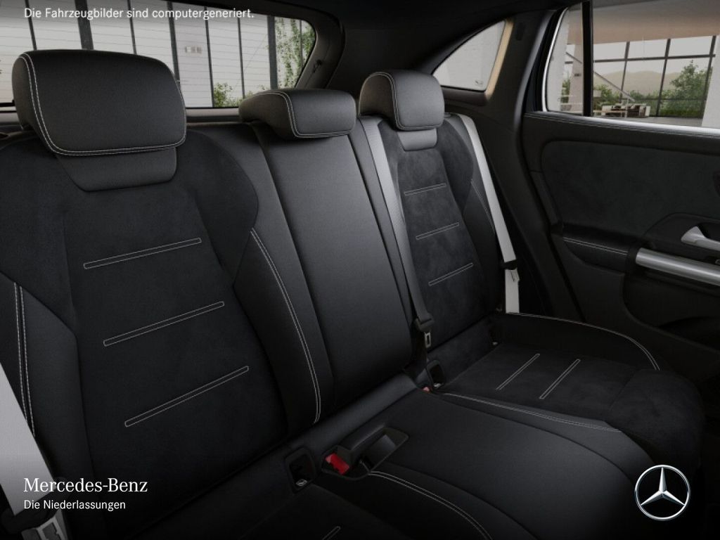 Mercedes-Benz GLA 200 2025