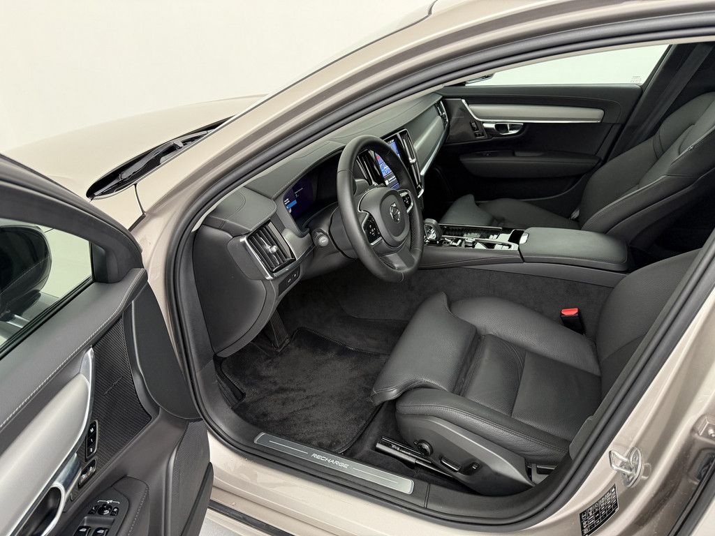 Volvo S90 2024