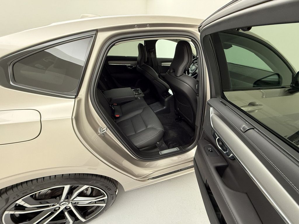 Volvo S90 2024