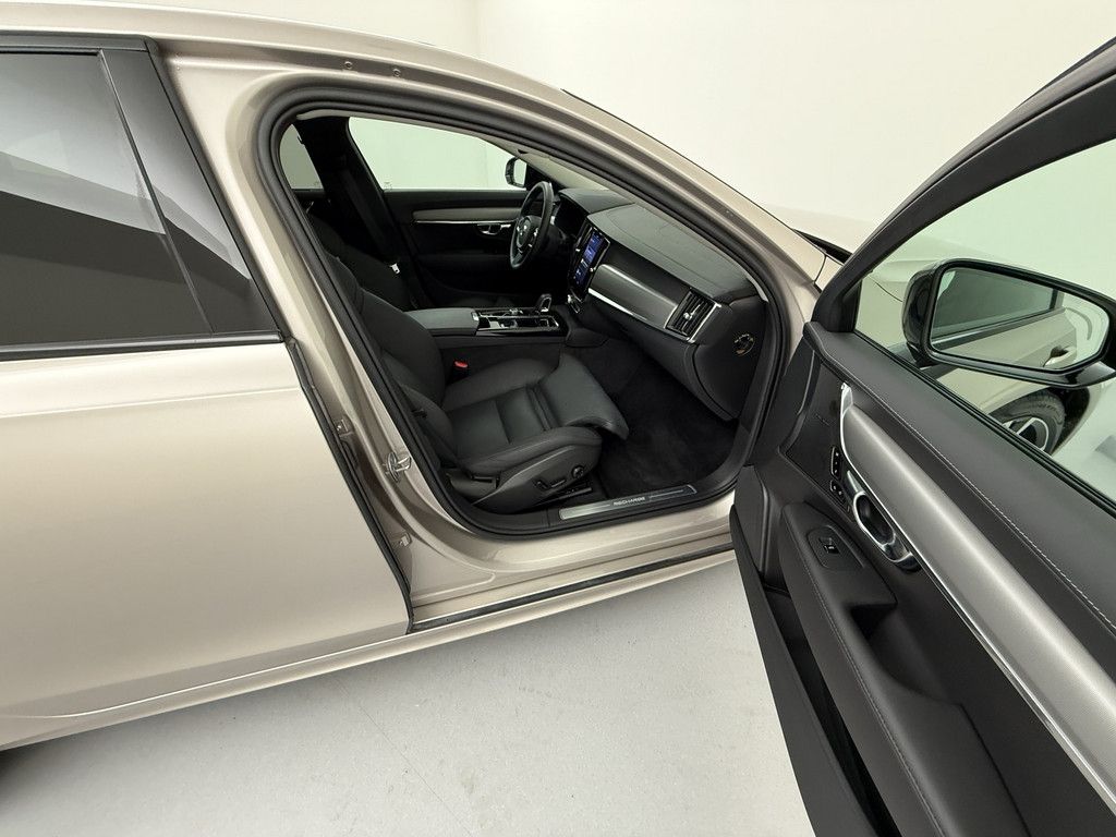 Volvo S90 2024