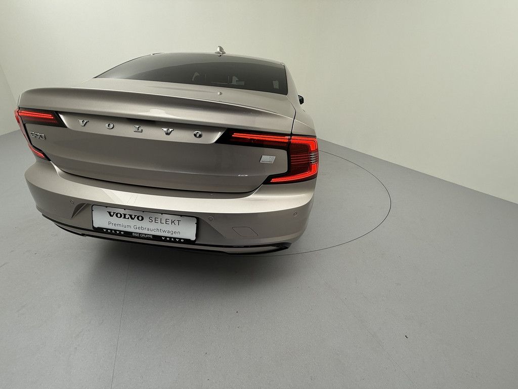 Volvo S90 2024