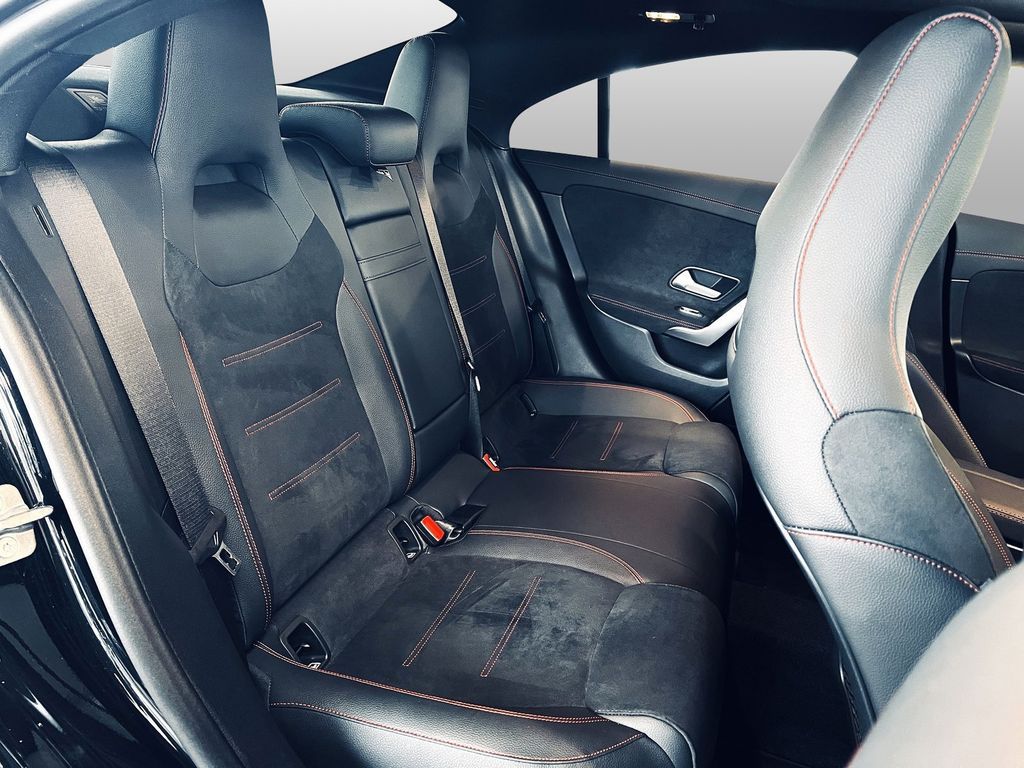 Mercedes-Benz CLA 200 2024