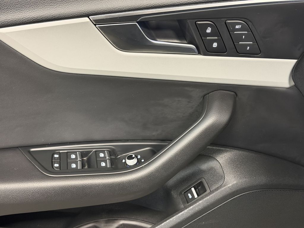 Audi A4 2022