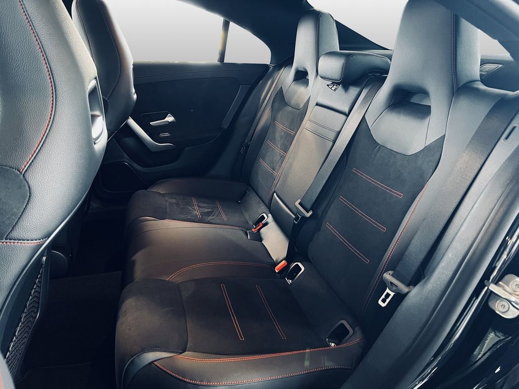 Mercedes-Benz CLA 200 2024