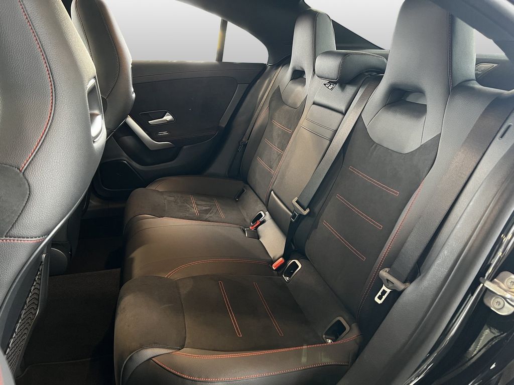 Mercedes-Benz CLA 200 2024