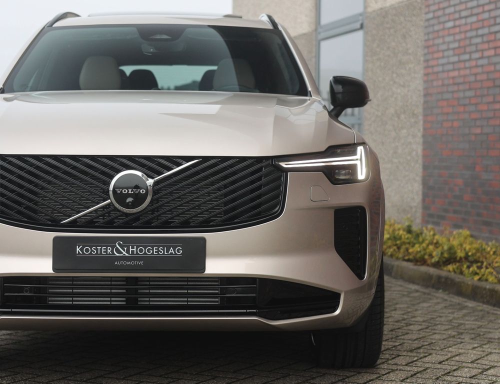 Volvo XC90 2025