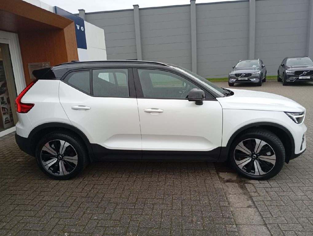 Volvo XC40 2022