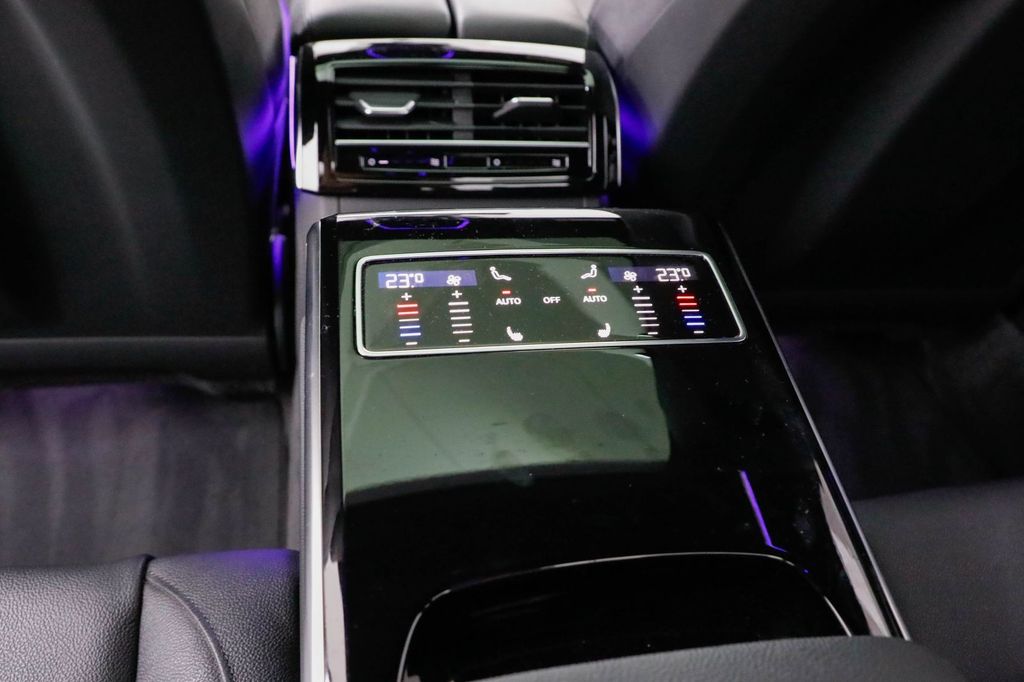 Audi A8 2022