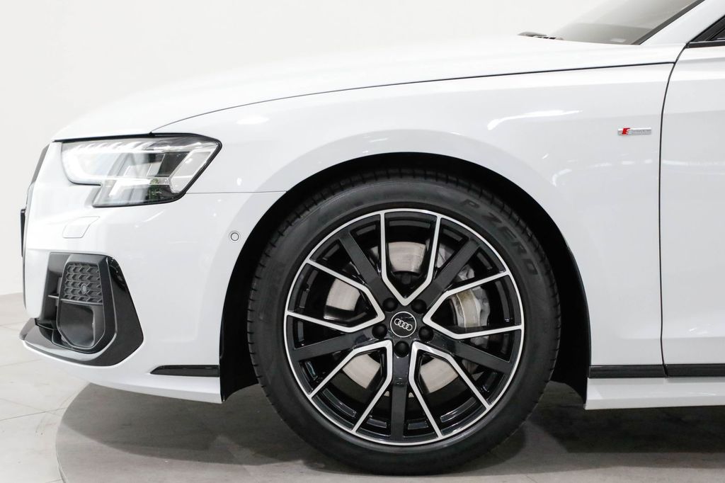 Audi A8 2022
