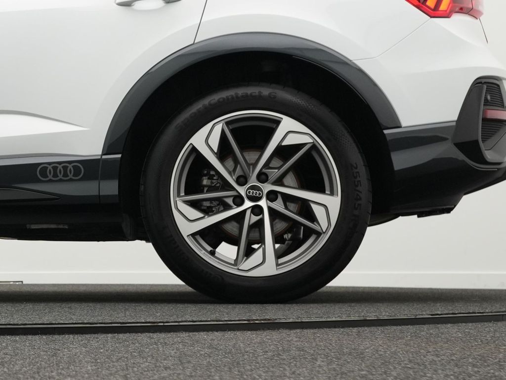 Audi Q3 2025