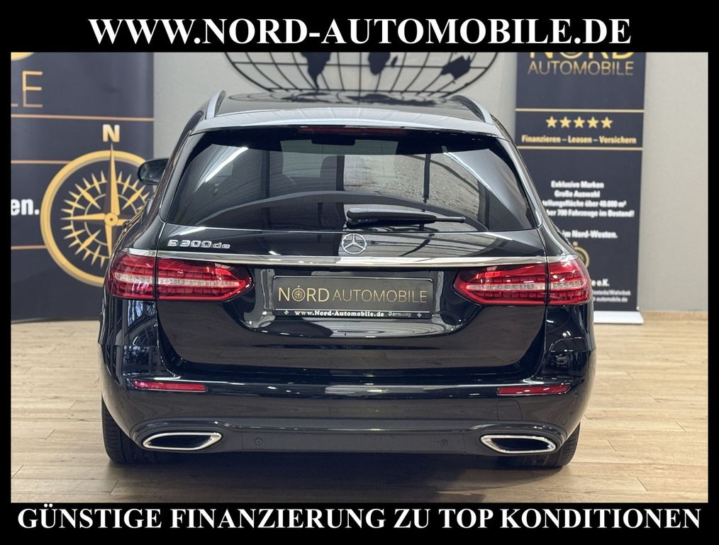 Mercedes-Benz E 300 2022