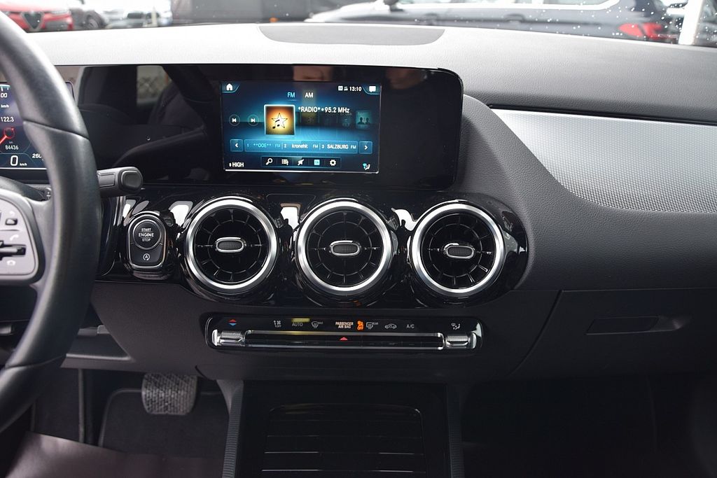 Mercedes-Benz B 180 2019
