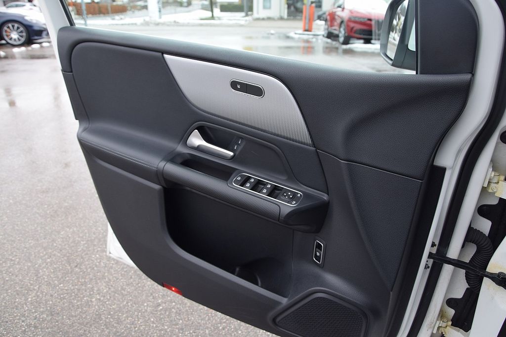 Mercedes-Benz B 180 2019