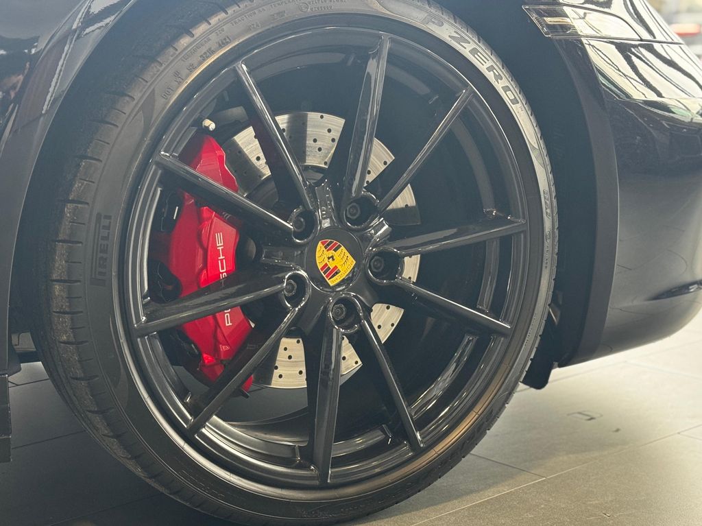 Porsche 992 2022