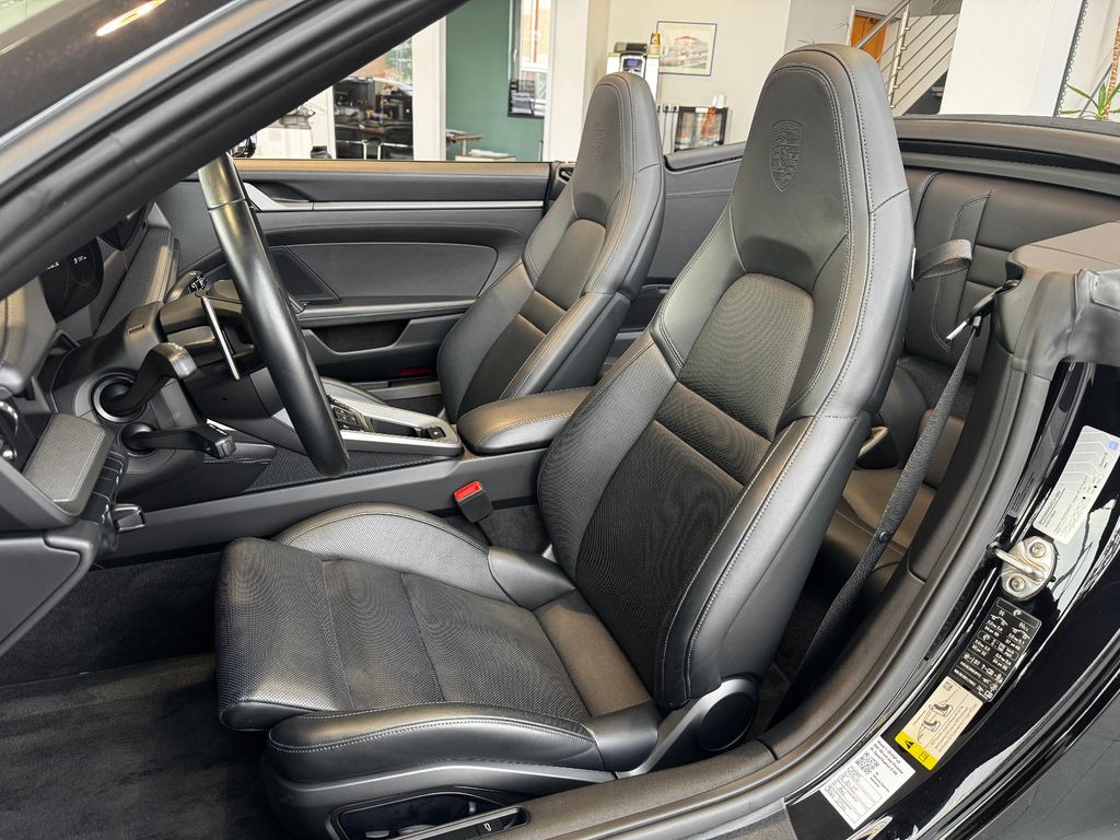 Porsche 992 2022