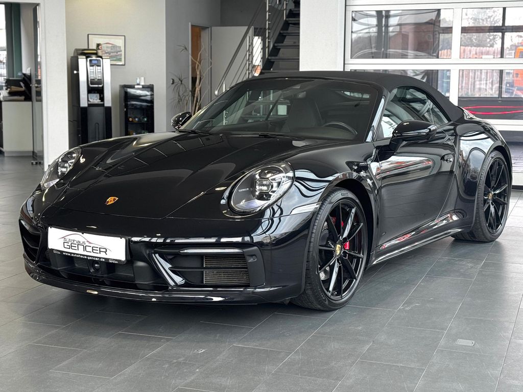 Porsche 992 2022