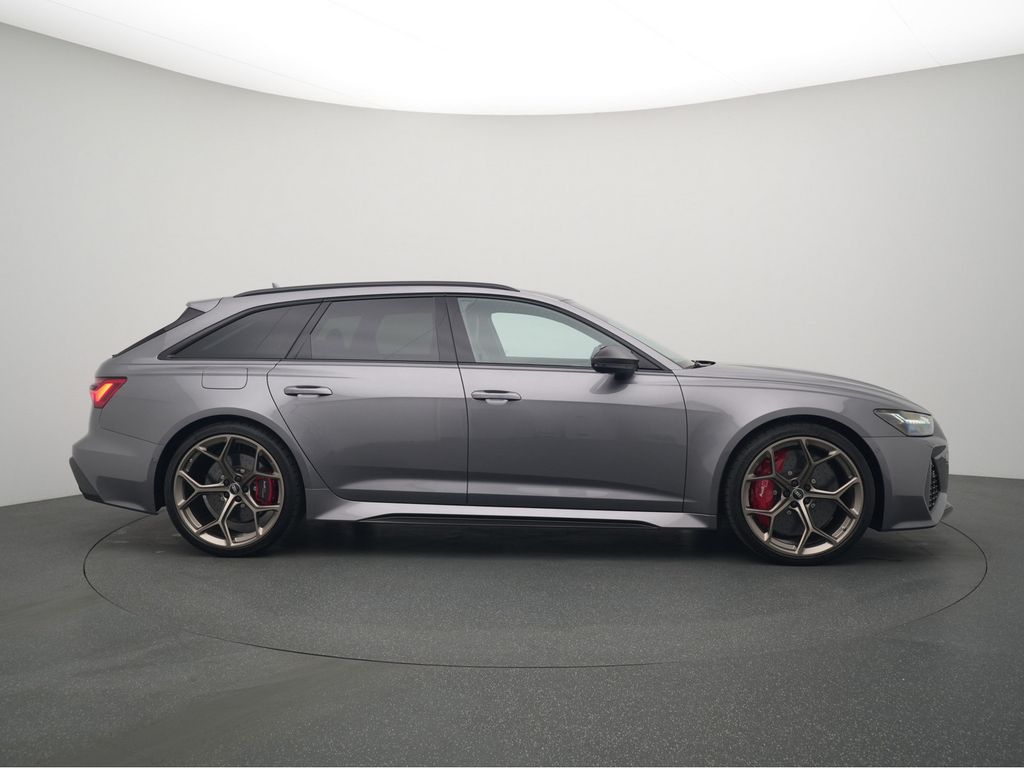 Audi RS6 2025