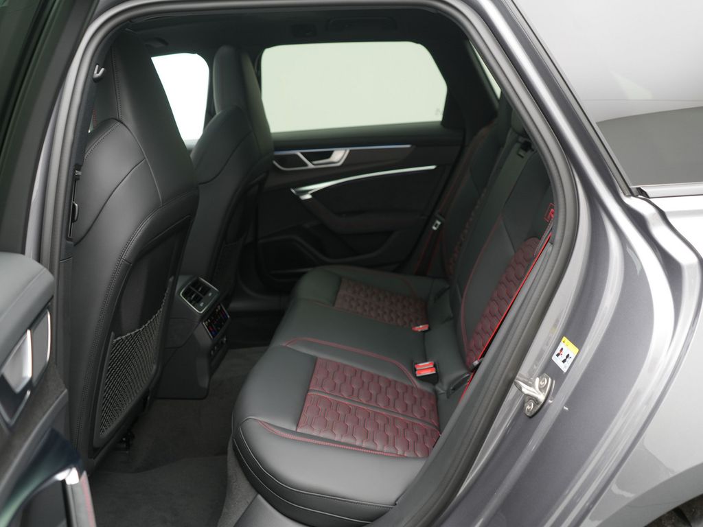 Audi RS6 2025