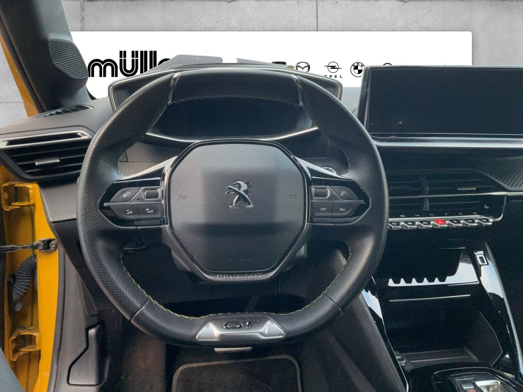 Peugeot 208 2022