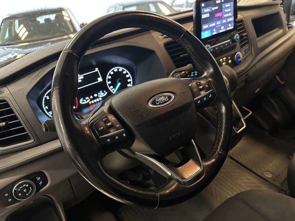 Ford Transit 2021