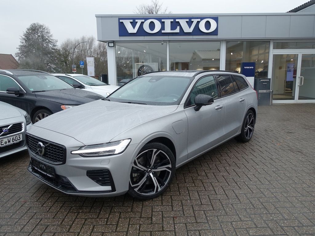 Volvo V60 2025