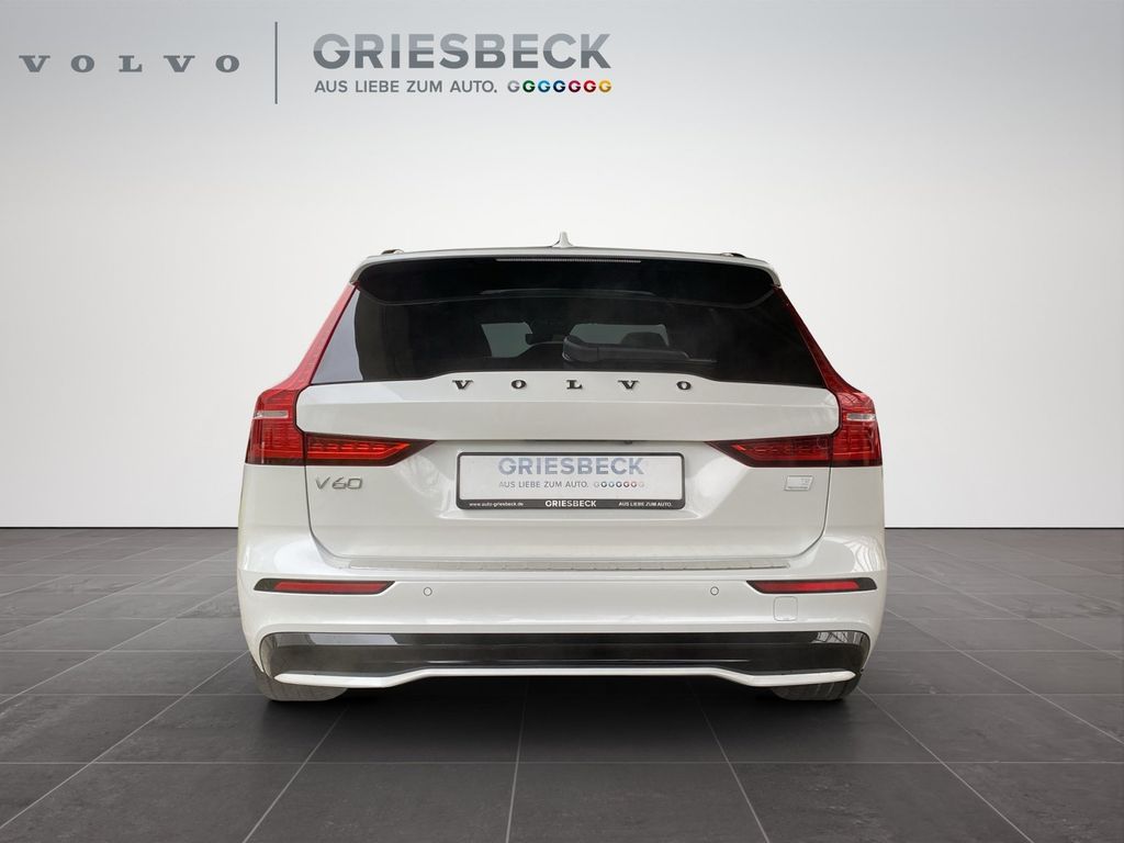 Volvo V60 2022