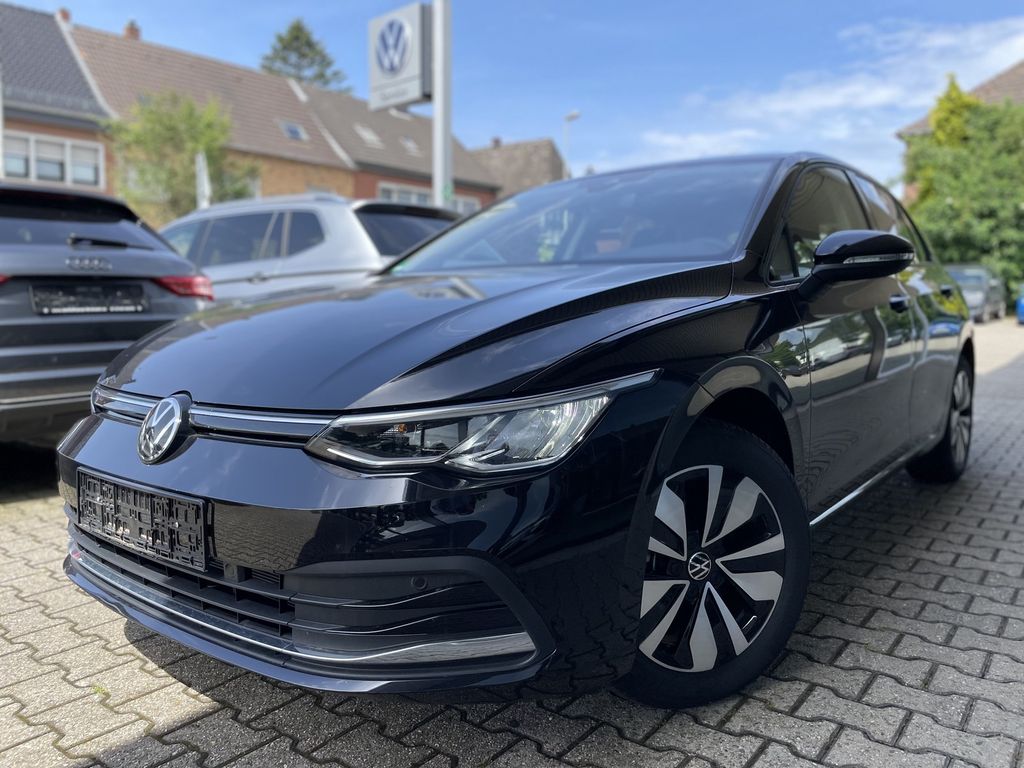 Volkswagen Golf 2023