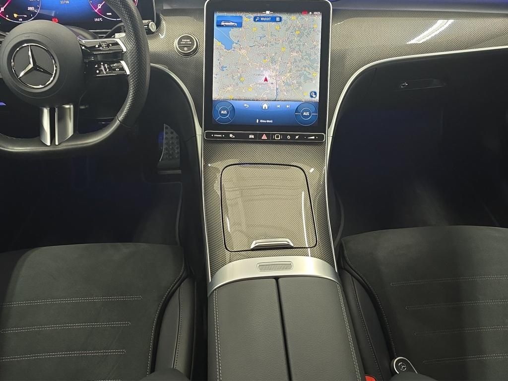 Mercedes-Benz C 220 2025