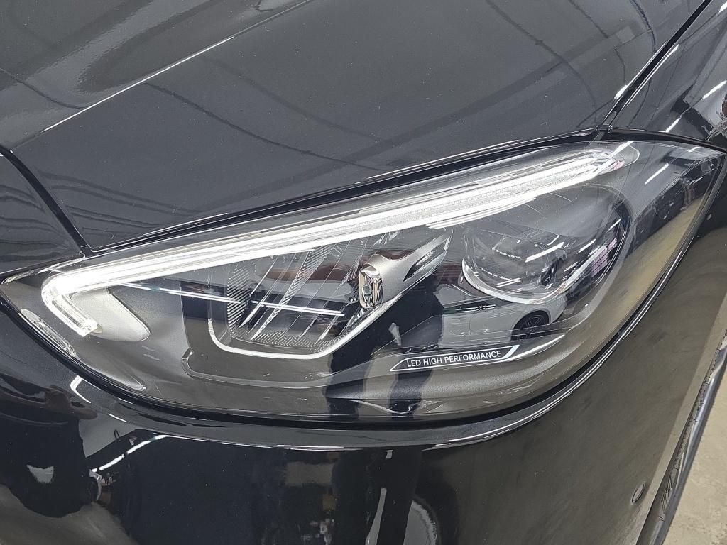 Mercedes-Benz C 220 2025