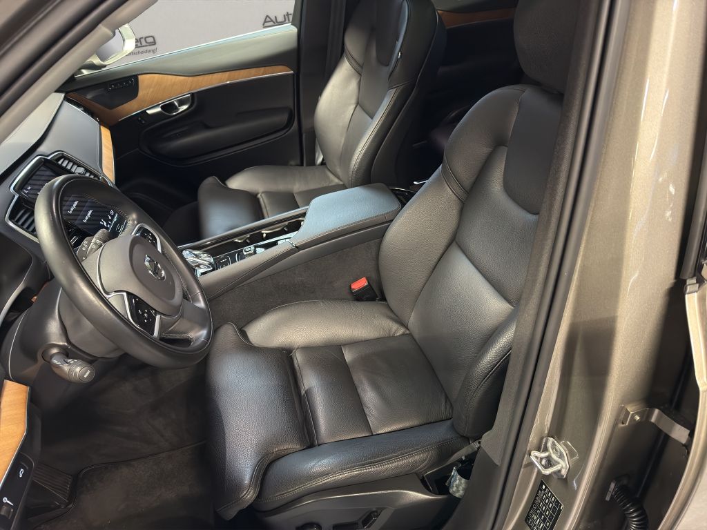 Volvo XC90 2022