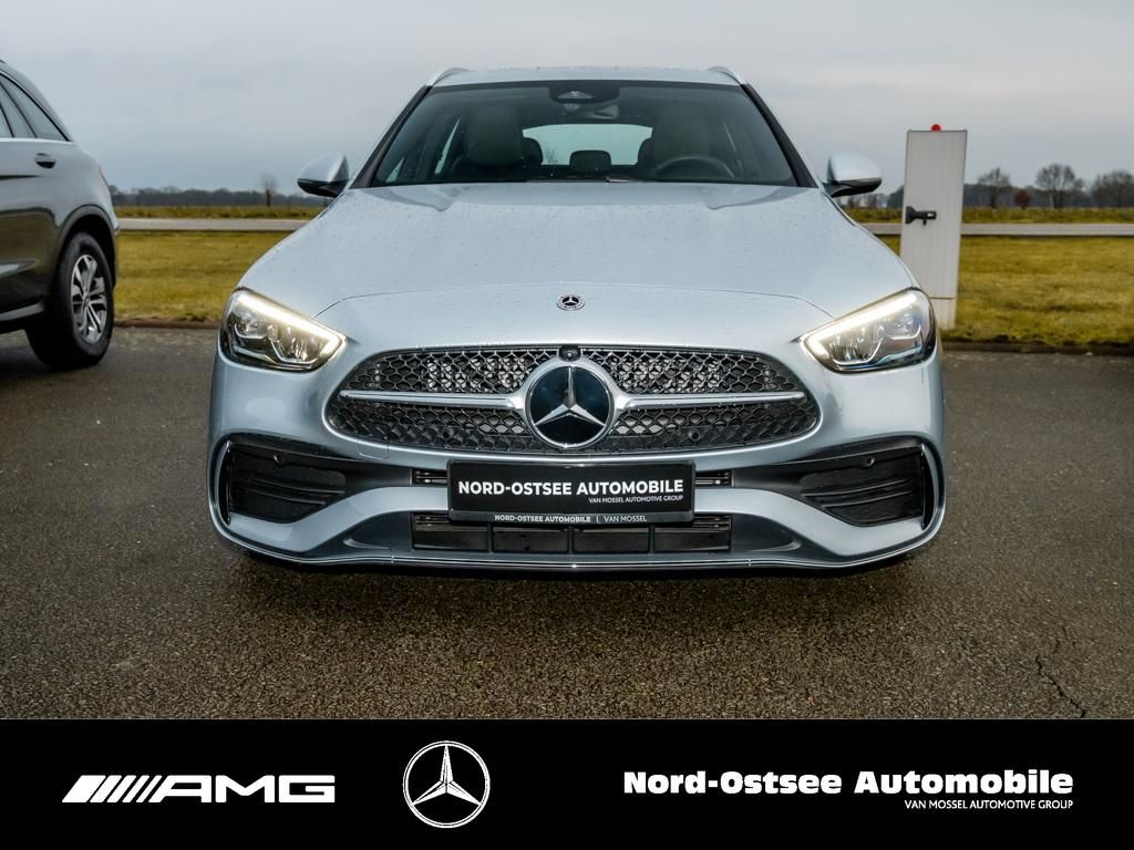 Mercedes-Benz C 220 2025