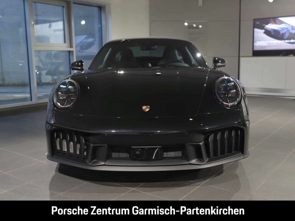 Porsche 992 2025