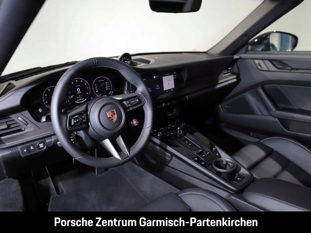 Porsche 992 2025