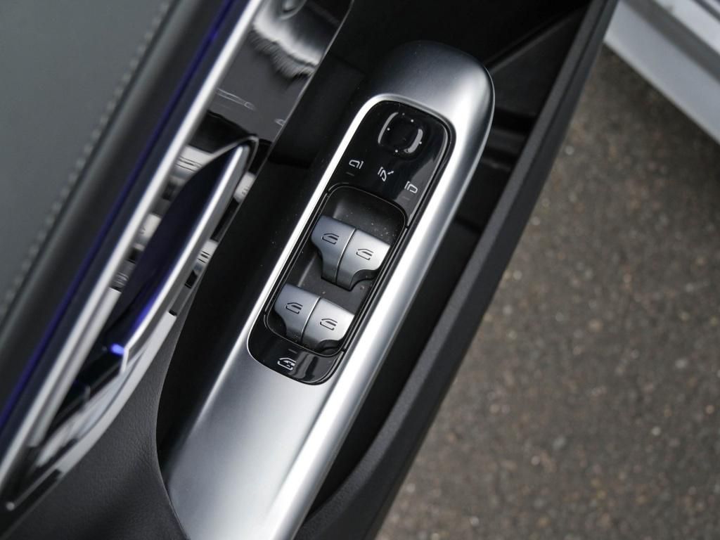 Mercedes-Benz C 220 2024