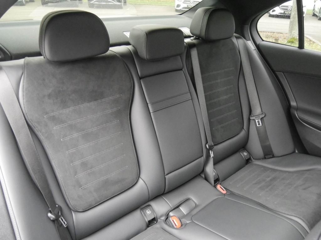 Mercedes-Benz C 220 2024