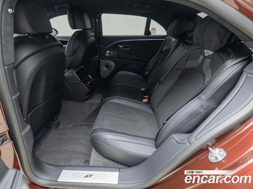 Bentley Flying Spur 2024