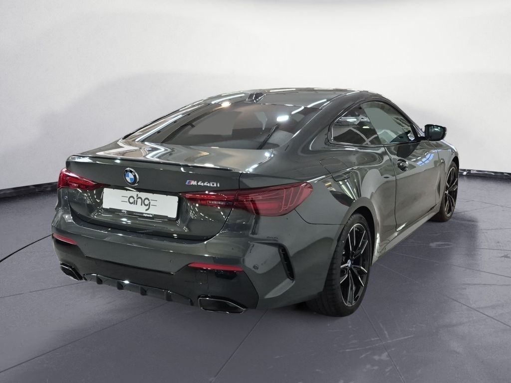 BMW M440 2025