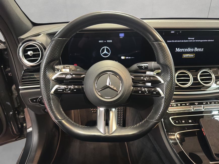 Mercedes-Benz E 300 2021