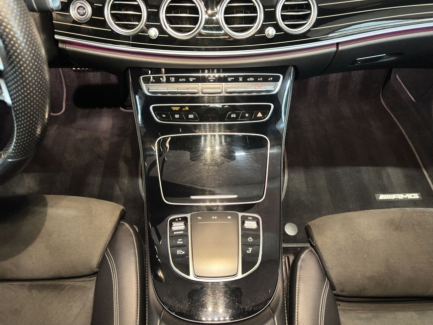 Mercedes-Benz E 300 2021