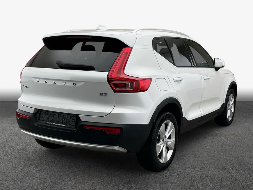 Volvo XC40 2024