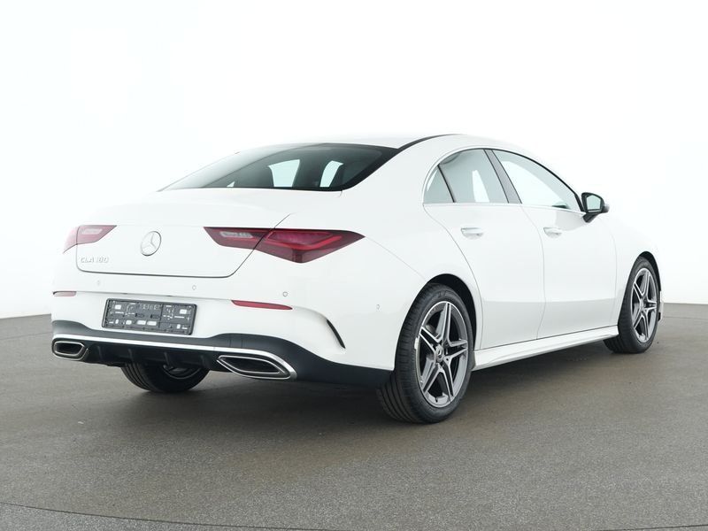 Mercedes-Benz CLA 180 2024