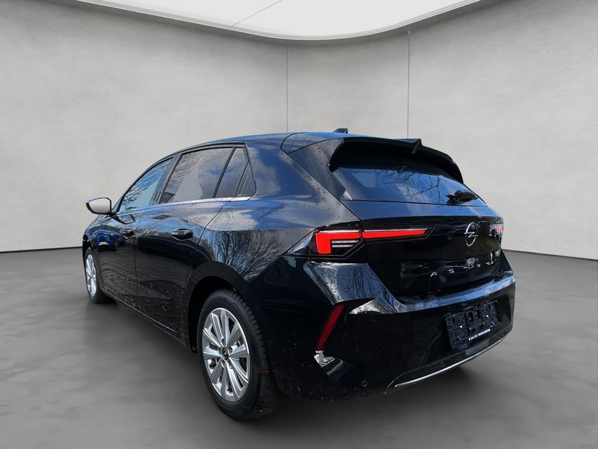 Opel Astra 2023