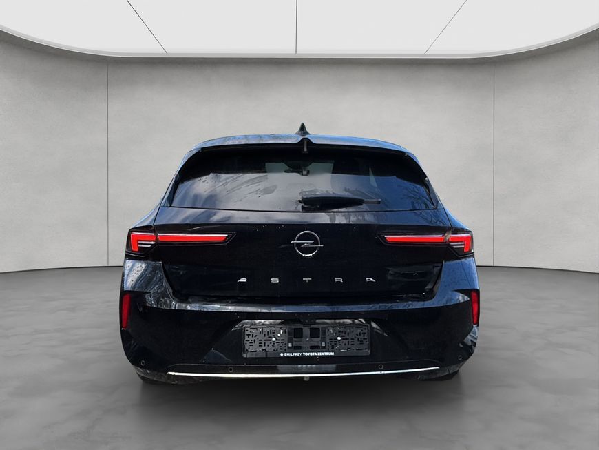 Opel Astra 2023