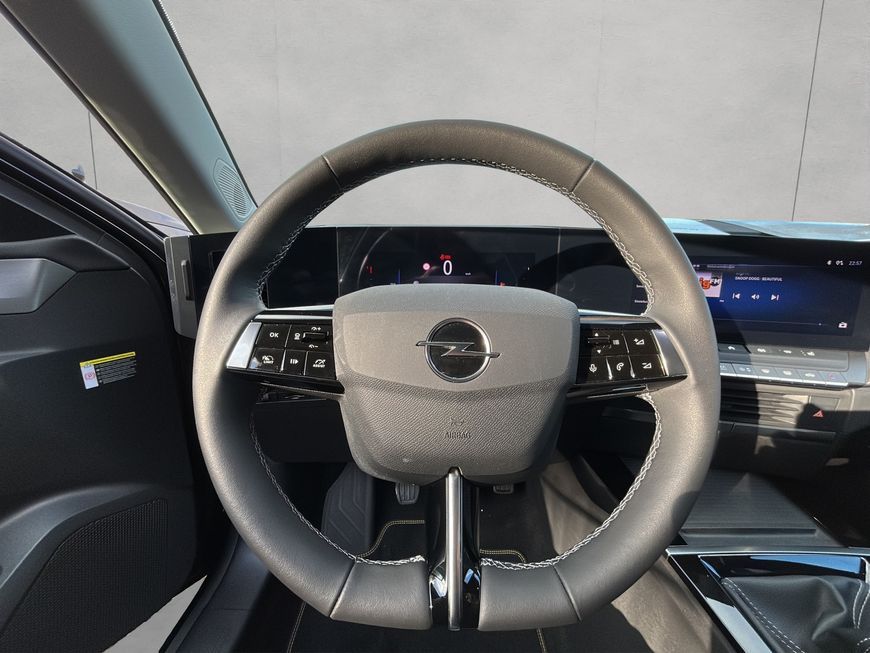 Opel Astra 2023