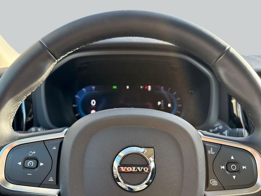 Volvo XC60 2024