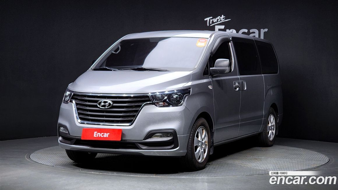 Hyundai Starex 2018