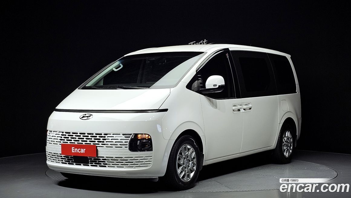 Hyundai Staria 2024