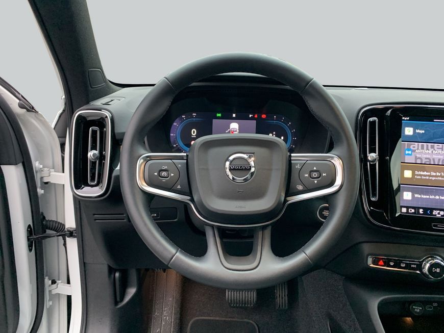 Volvo XC40 2024