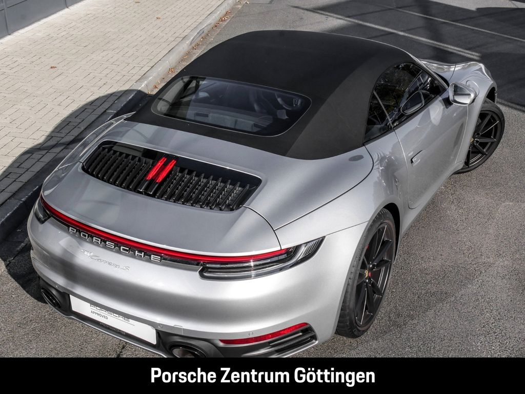 Porsche 992 2023